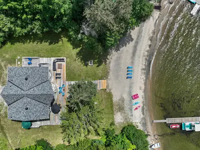 Chalet shoreline from above — Chalet Beach House — Lac-Simon, Outaouais